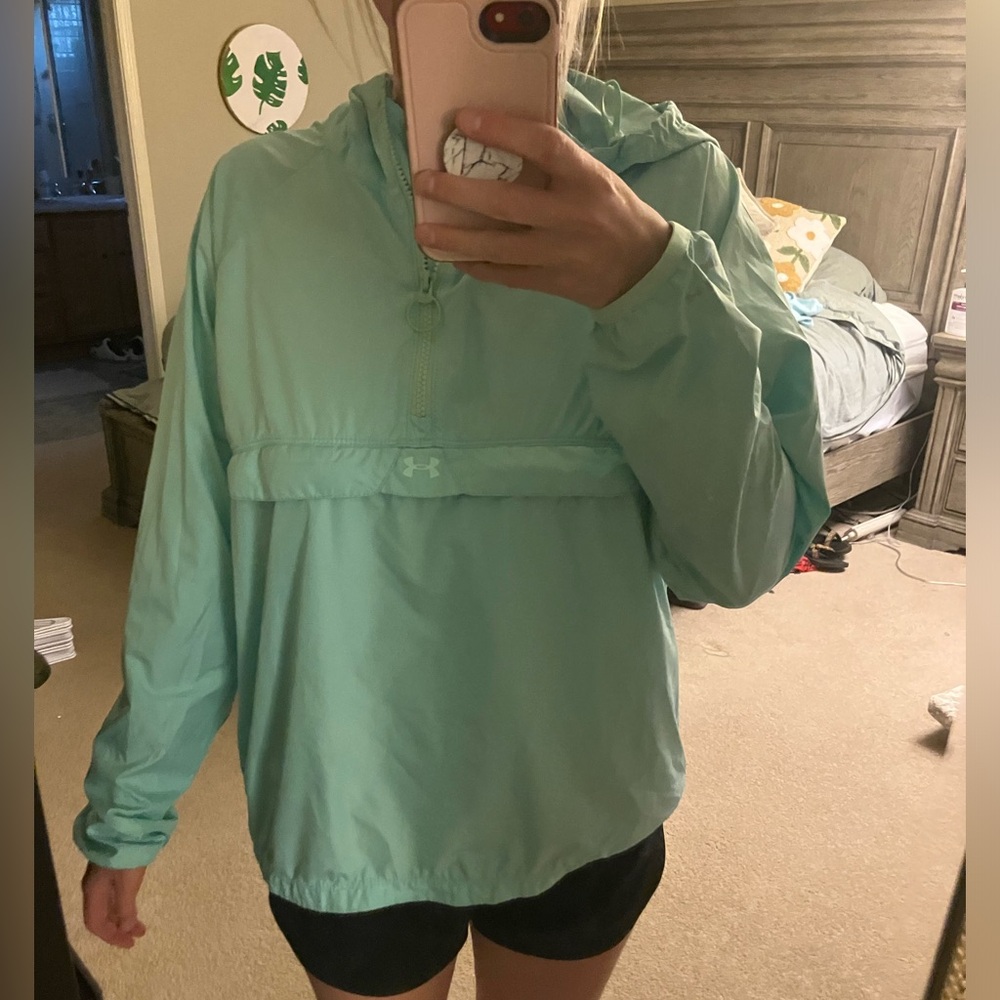 Medium Under Armour wind jacket